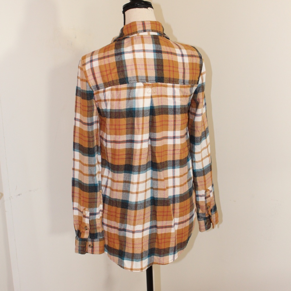 Bundle of American Eagle, Boyfriend Fit & Hollister flannels long sleeve - Picture 6 of 16